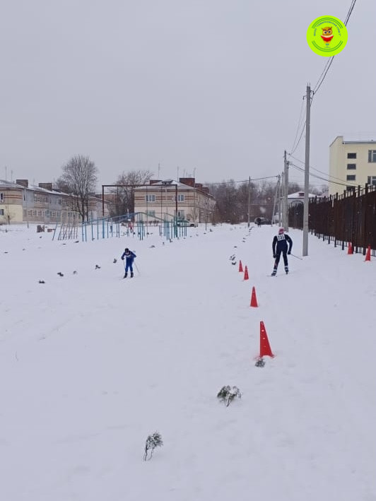 Спортивная площадка на ул. Ленина, д.2 "а" Спортивная площадка на ул. Ленина, д.2 "а"